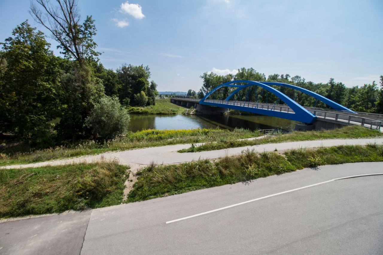 Gasthof Zur Laend Moosburg Kültér fotó